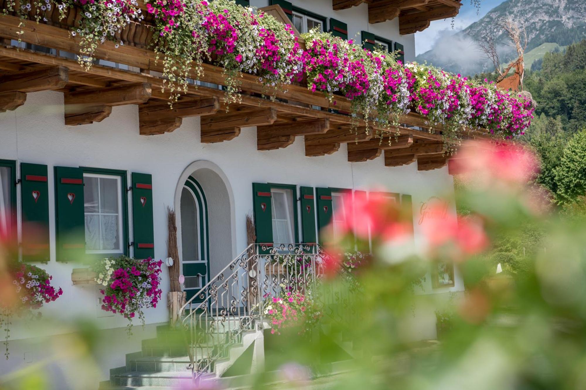 Gourmet-hotel Gruenwald 3* Leogang
