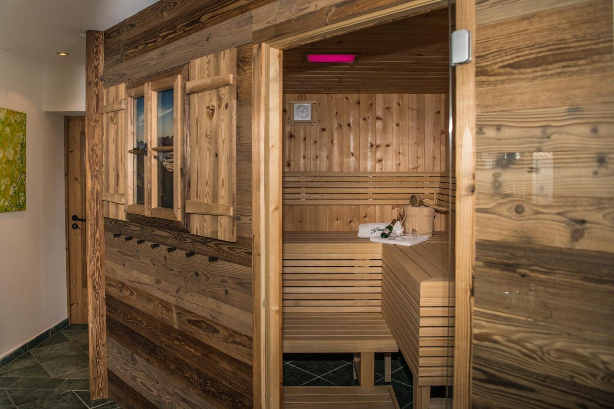 Hotel Gourmet-hotel Gruenwald 3*
